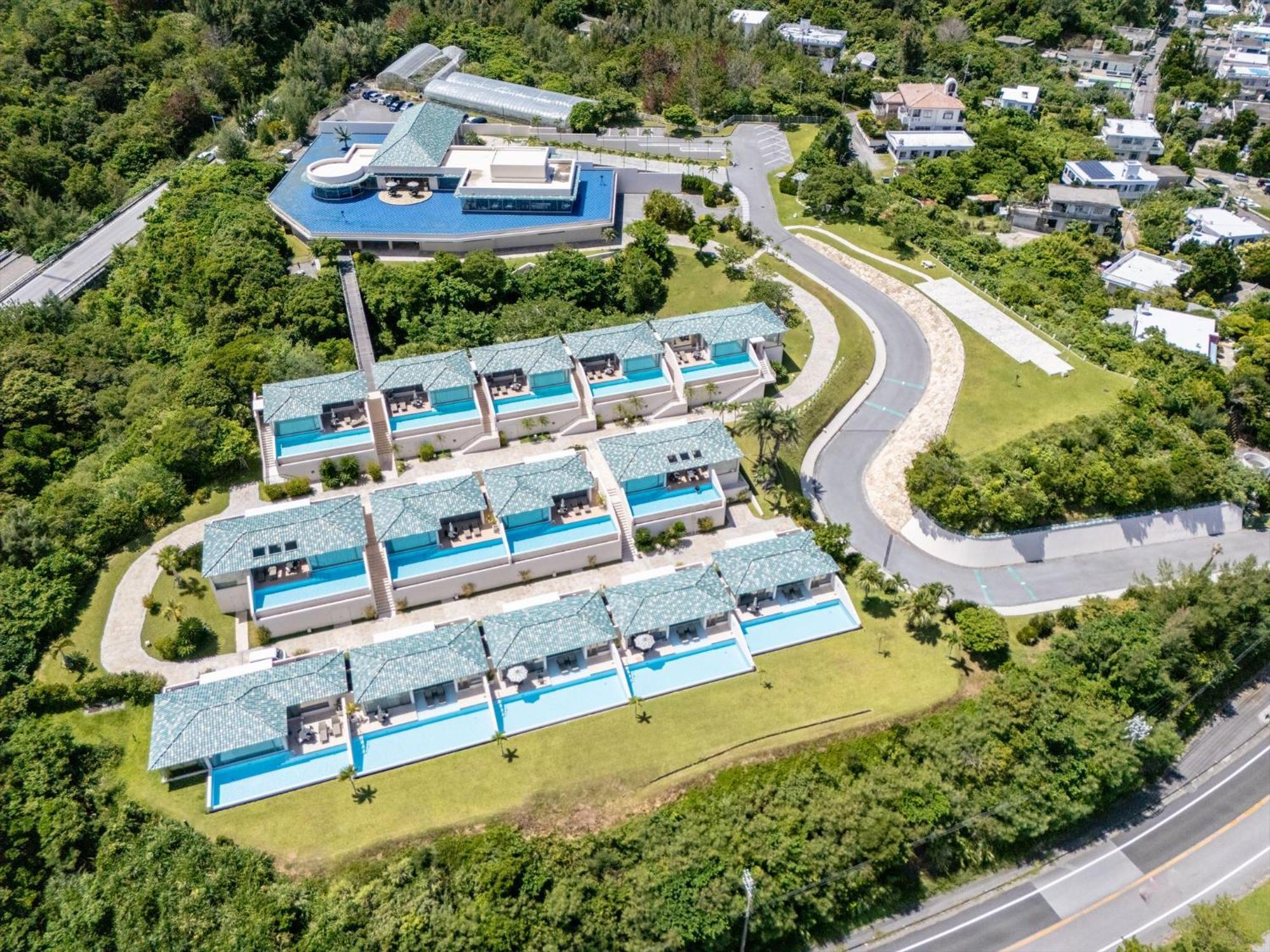 Oriental Hills Okinawa Hotel Onna Exterior photo